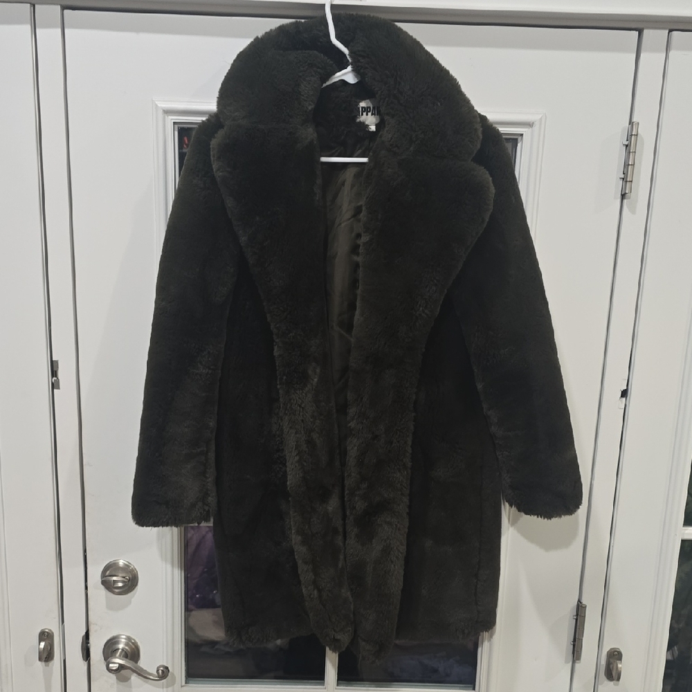 APPARIS long faux fur coat.  Noir.  Size S. Great condition.
